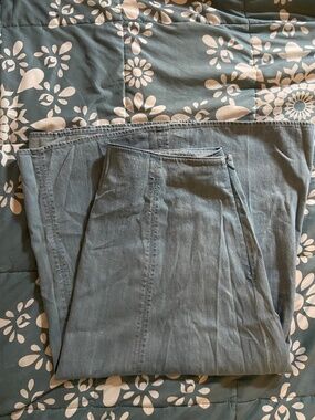 Banana Republic A line Denim skirt